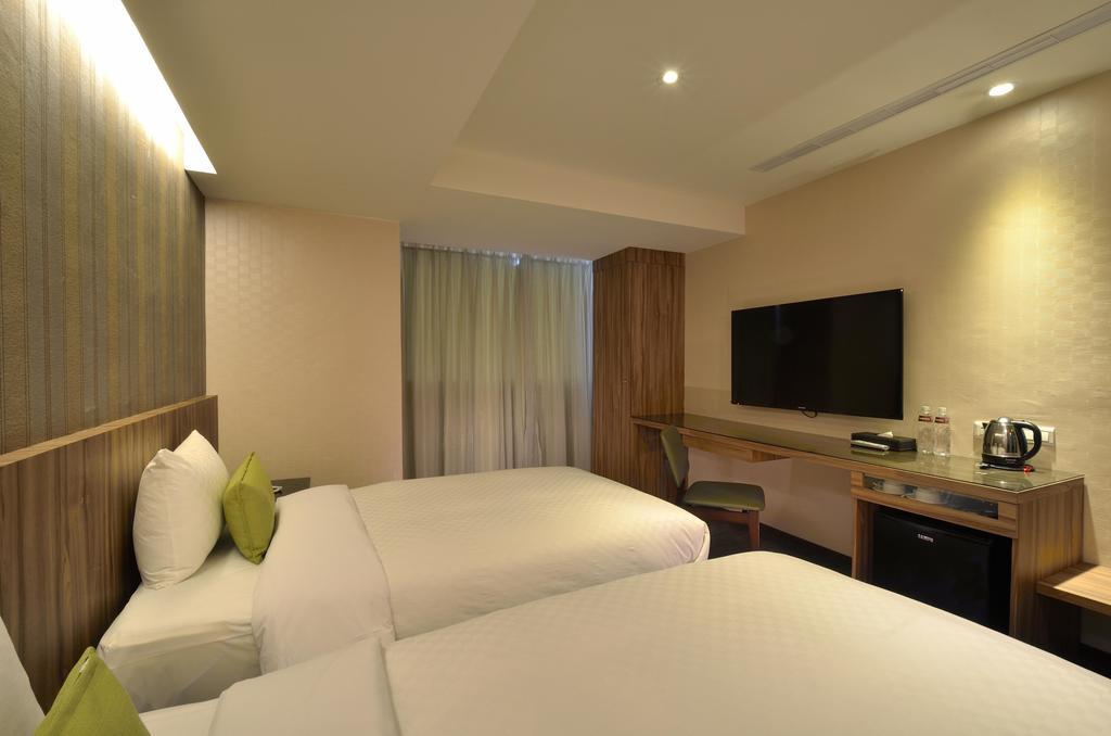 欣欣時尚旅店松山站 Hotel Taipei Room photo